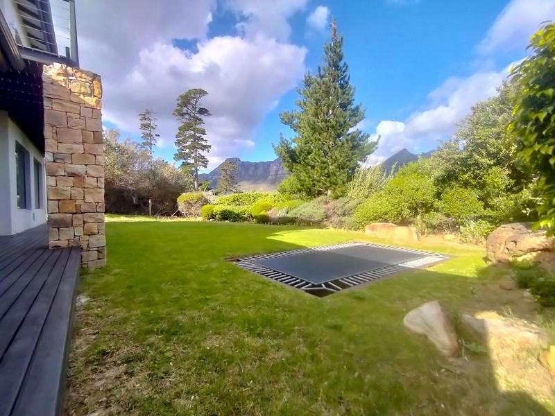 4 Bedroom Property for Sale in Hout Bay Western Cape